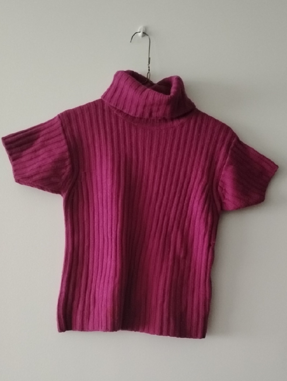 Ellen Tracy Short-Sleeve Ribbed Turtleneck - Magenta
